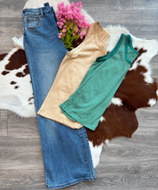 🌊 Coastal Breeze Tank