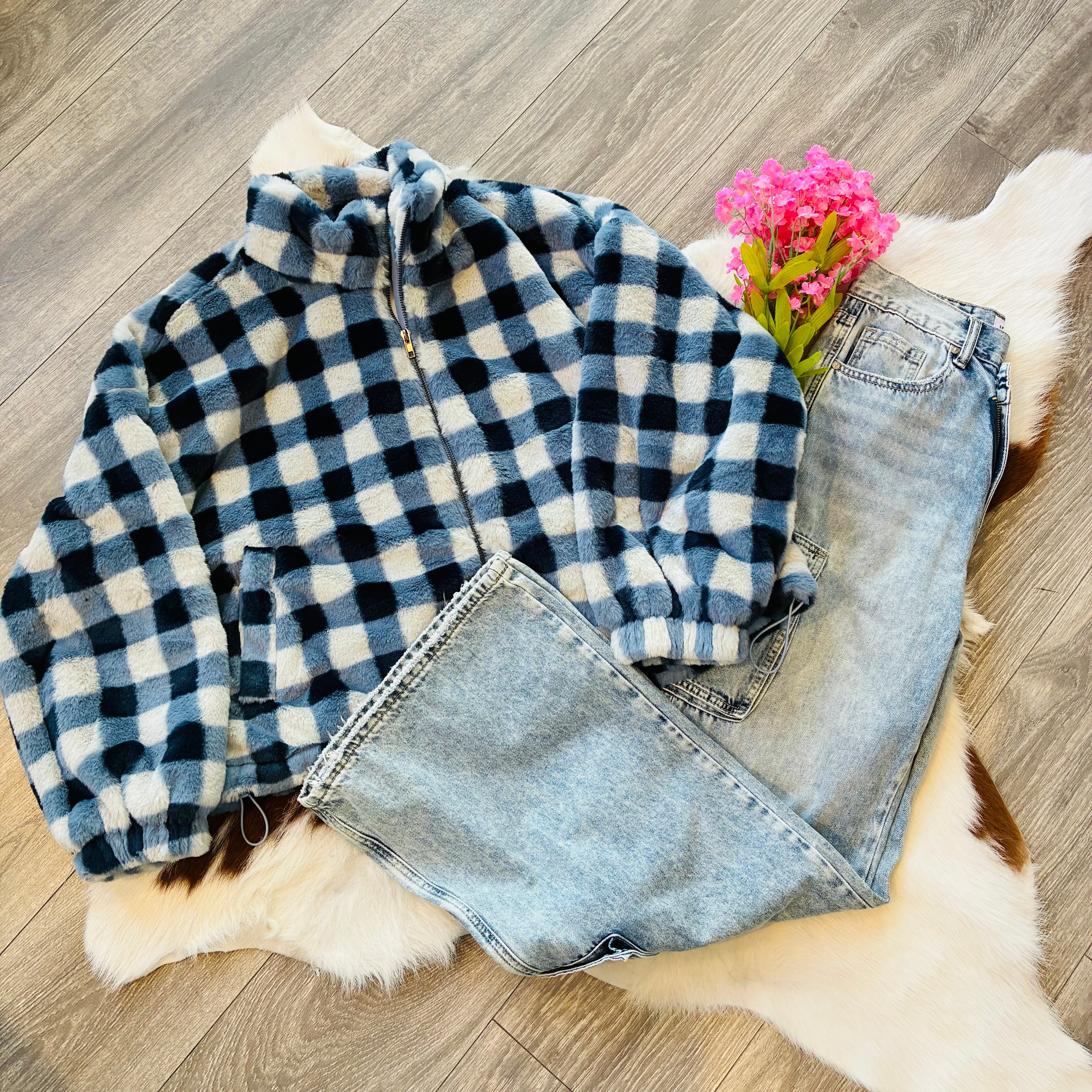 ✨ Cozy Checkmate Fuzzy Zip-Up – The Softest Style Power Move ✨