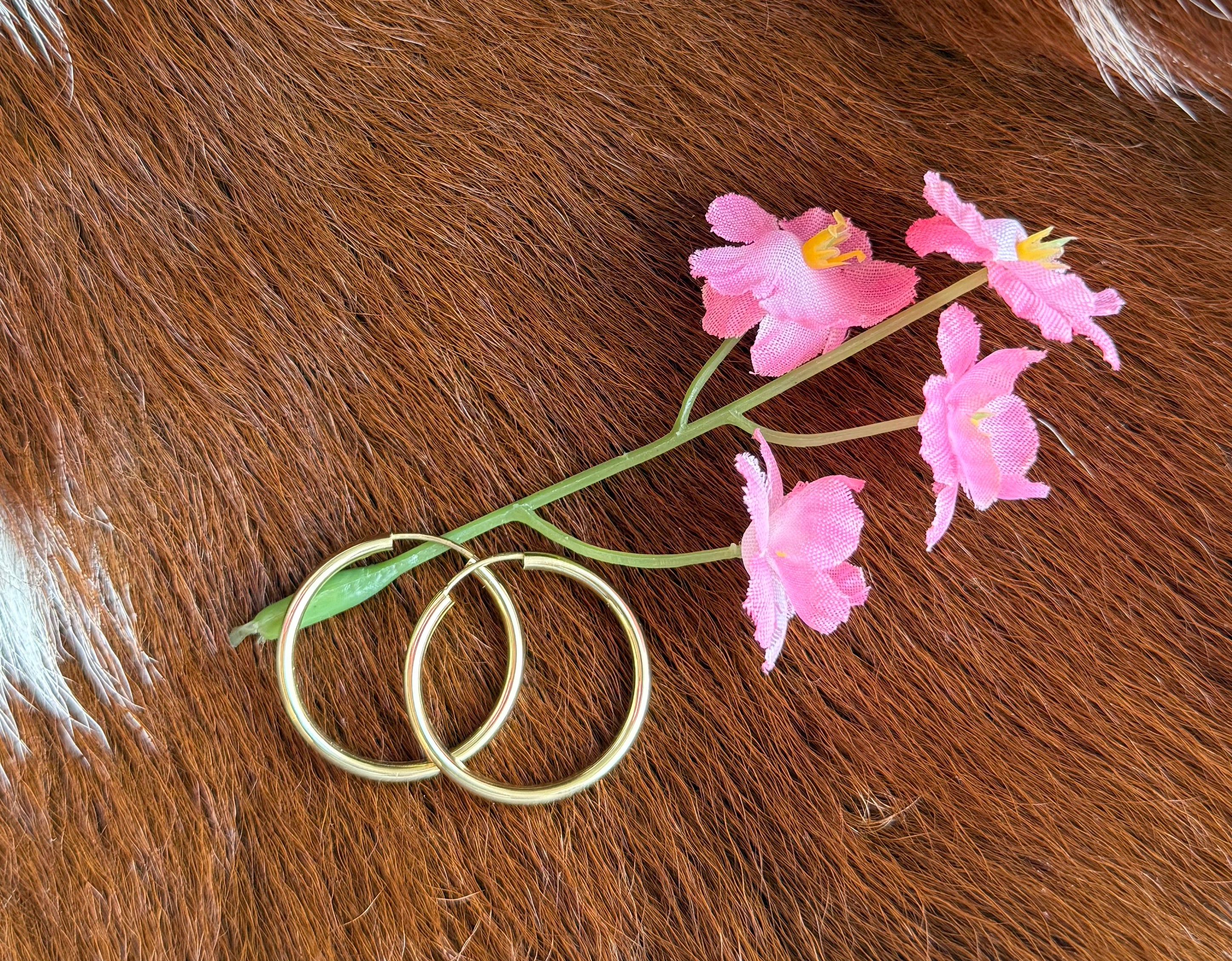 10K-14K Gold Hoop