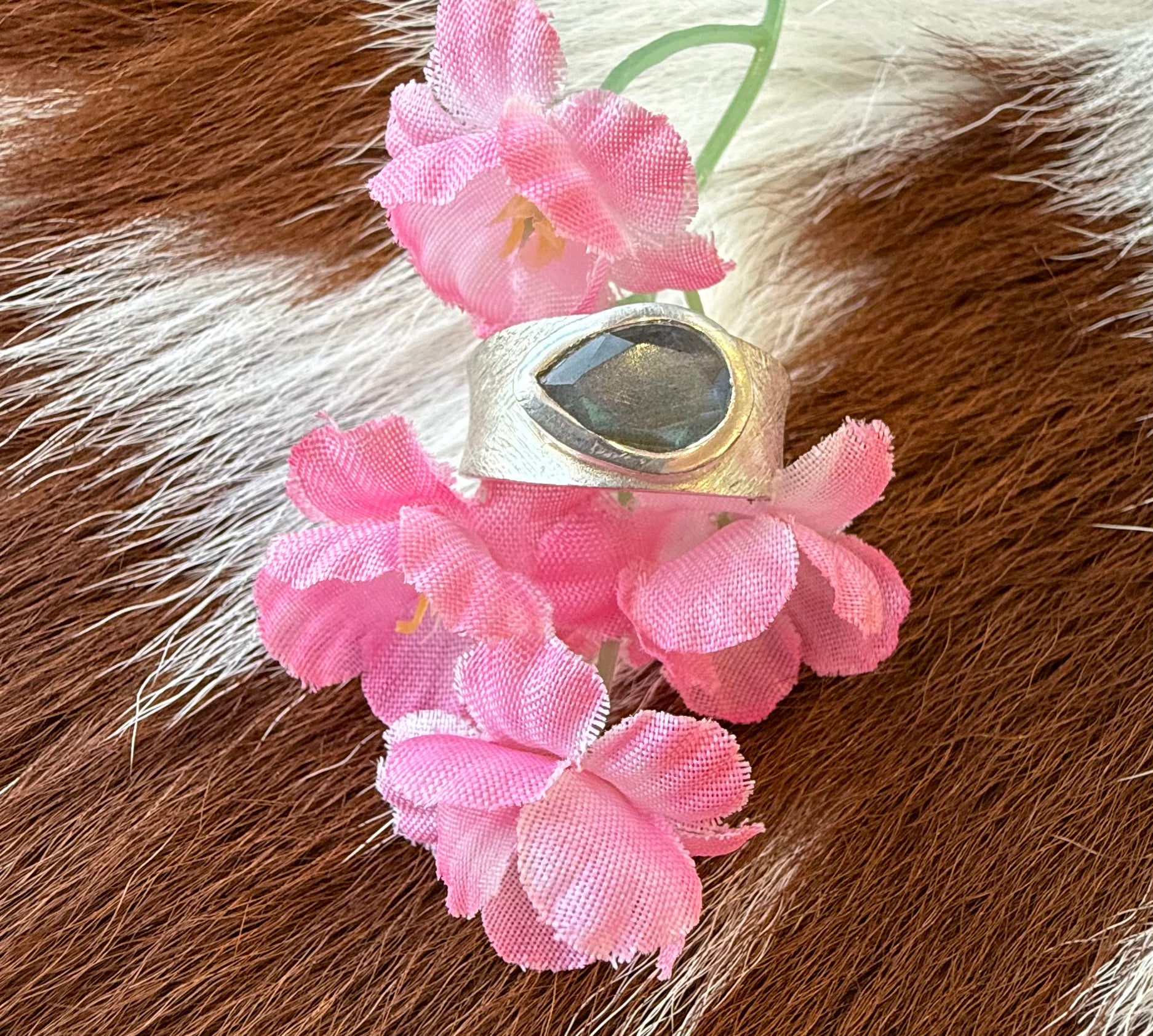Labradorite Sterling Silver Ring