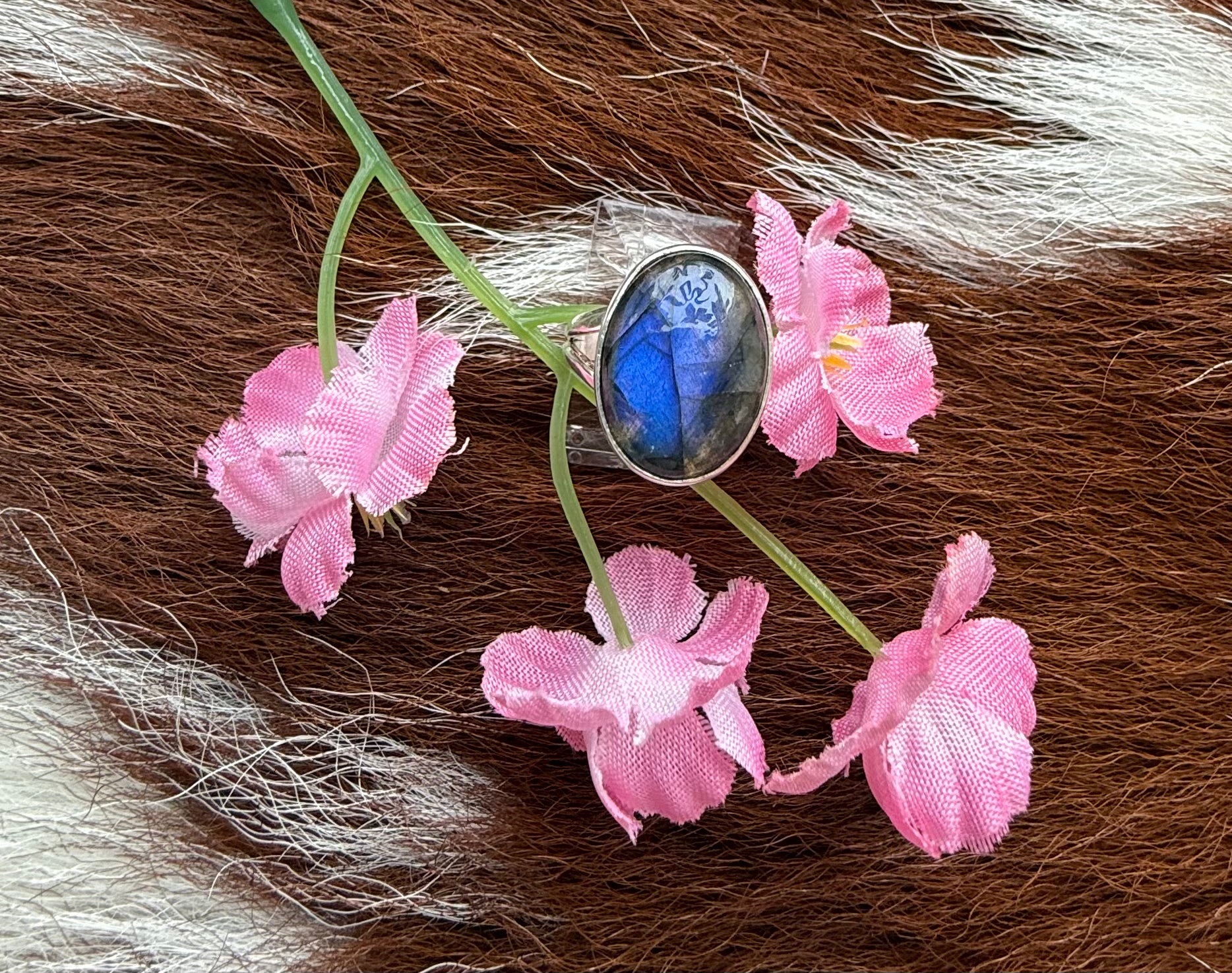 Sterling Silver and Labradorite Ring
