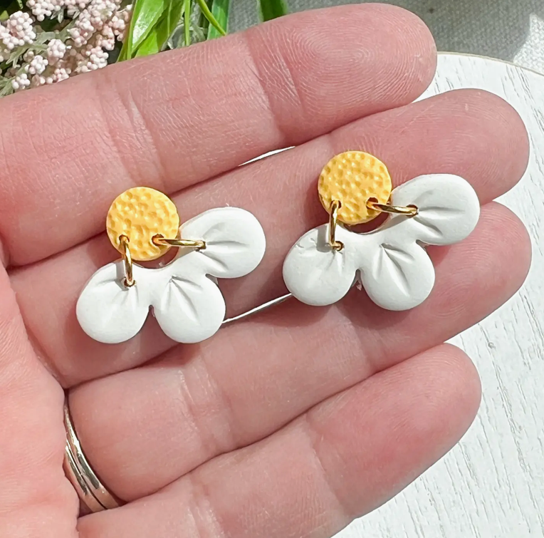 Daisy Polymer Clay Earring