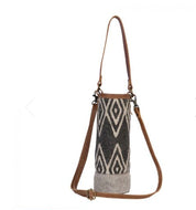 Canvas Cowhide Wine Bag - Three Blessed Gems