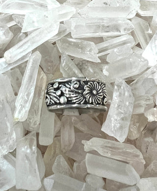 Sterling Silver Flower Band Ring - Three Blessed Gems