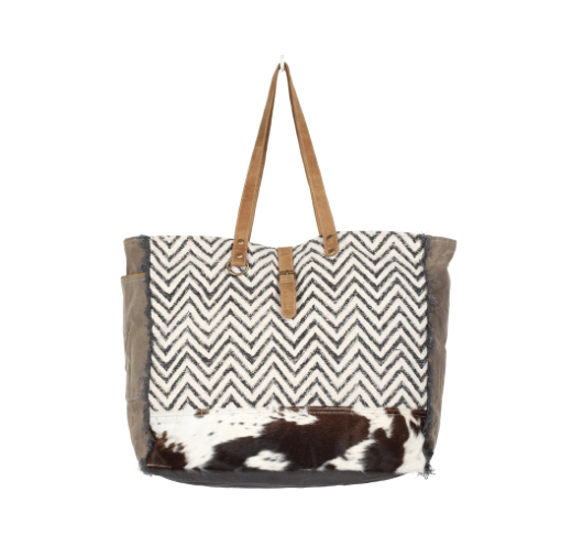 Volatile Weekender Bag - Premium Bag from Myra - Just $85! Shop now at Three Blessed Gems